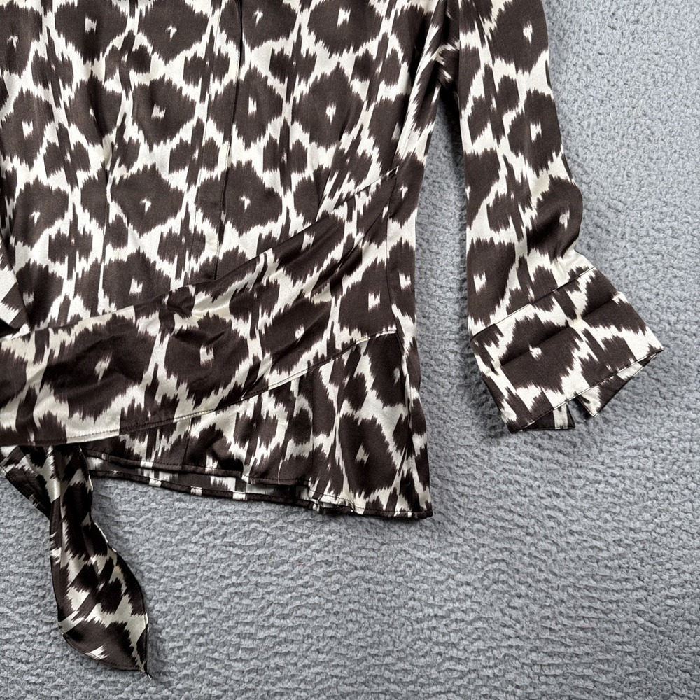 Lafayette 148 Silk Top Womens 4 Button Up 3/4 Sleeve Tie Front‎ Animal Career - Picture 11 of 14
